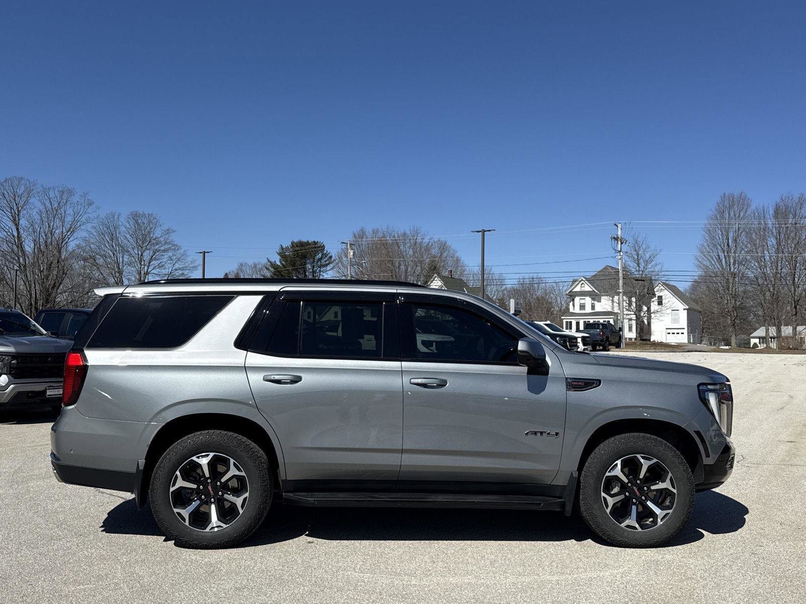Used 2025 GMC Yukon AT4 w/ Premium Trailering Package image 5