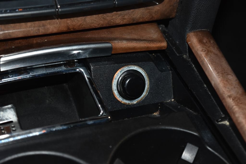 Used 2012 Mercedes-Benz E 350 4MATIC Sedan image 16