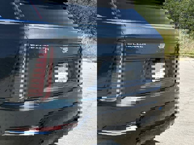 New 2026 Cadillac Escalade IQ Luxury 2 image 8