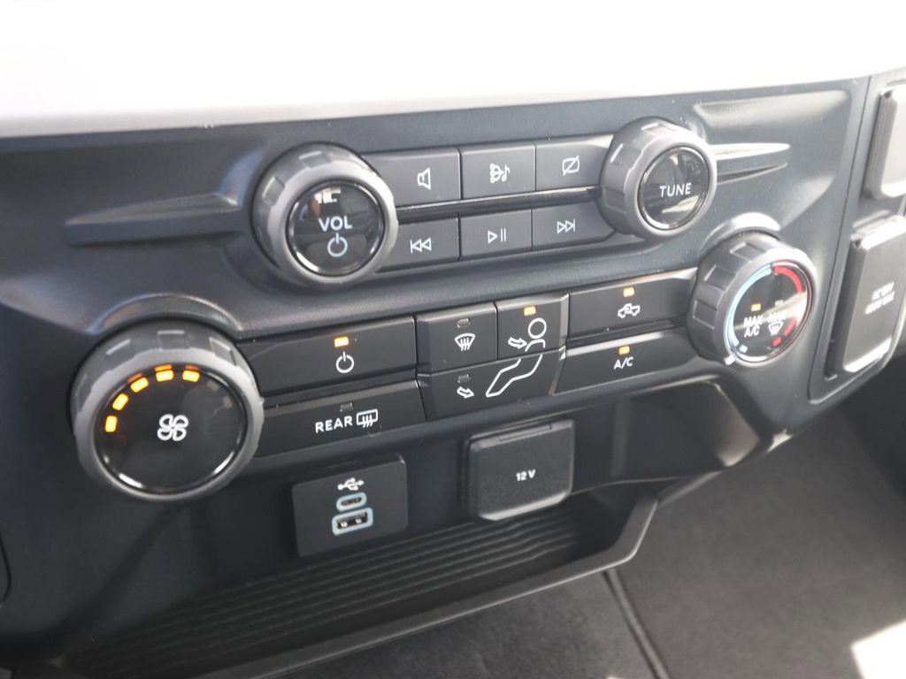 Certified 2024 Ford F250 XL w/ STX Appearance Package image 21