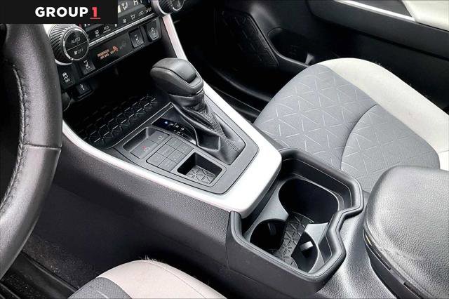 Certified 2020 Toyota RAV4 XLE w/ Convenience Package image 17