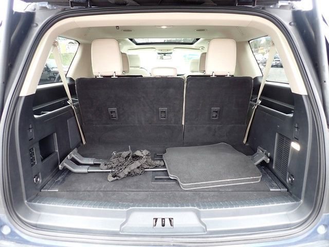 Used 2023 Ford Expedition Max Platinum image 8