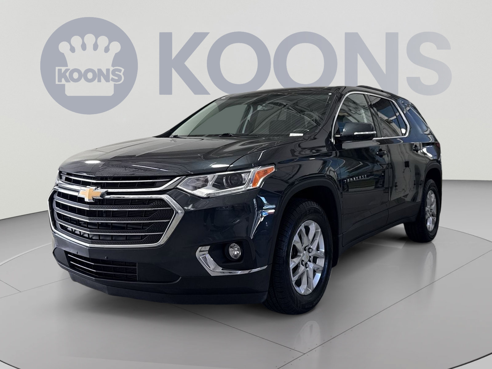Used 2020 Chevrolet Traverse LT