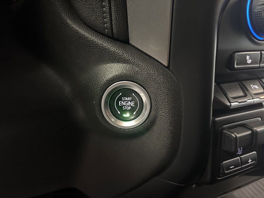 Used 2020 Chevrolet Silverado 1500 LT w/ Texas Edition image 18