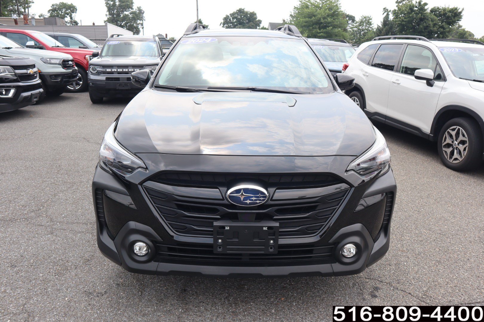 Used 2024 Subaru Outback Onyx Edition AWD/4WD image 4