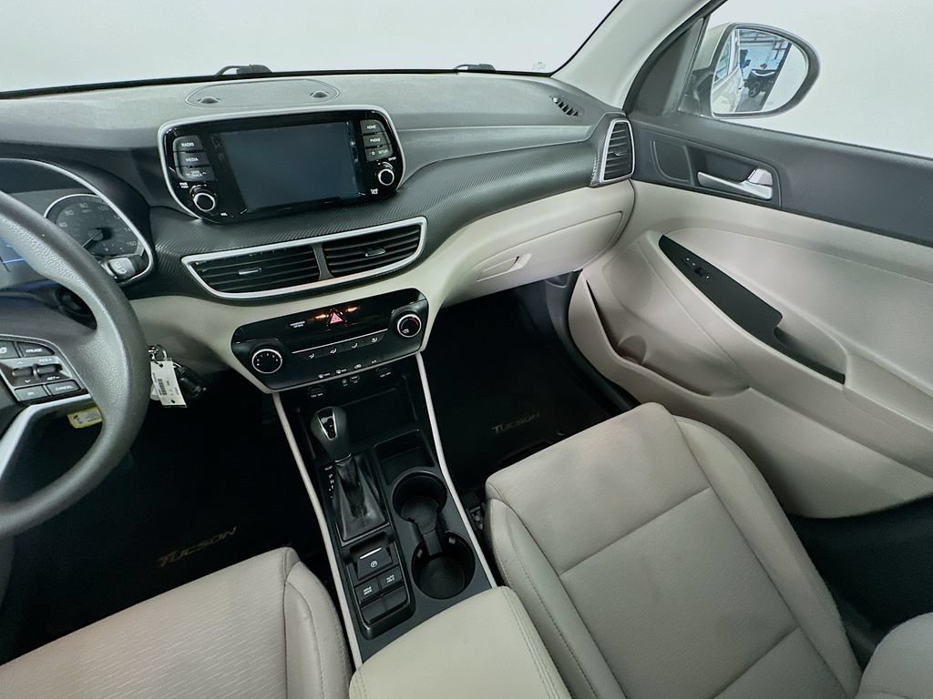 Used 2020 Hyundai Tucson SE w/ Cargo Package FWD image 11