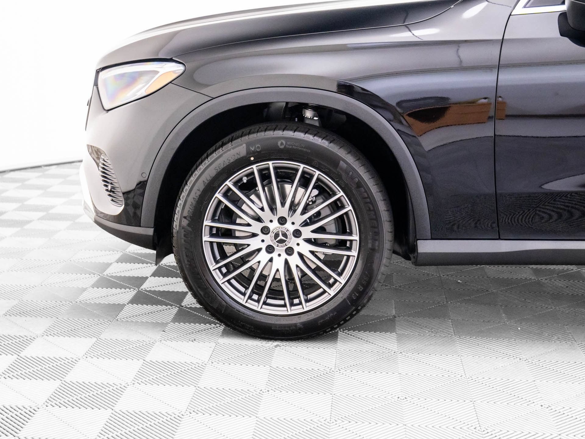 New 2026 Mercedes-Benz GLC 300 4MATIC image 29