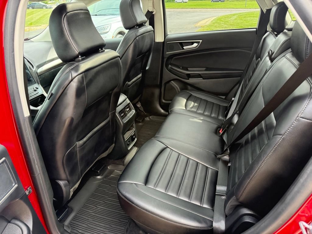 Certified 2024 Ford Edge SEL w/ Convenience Package AWD/4WD image 15
