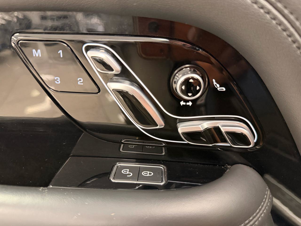 Used 2019 Land Rover Range Rover HSE AWD/4WD image 55