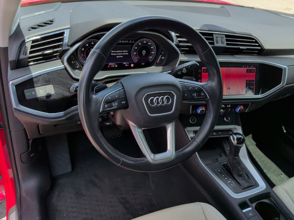 Used 2021 Audi Q3 2.0T Premium Plus w/ Premium Plus Package AWD/4WD image 14