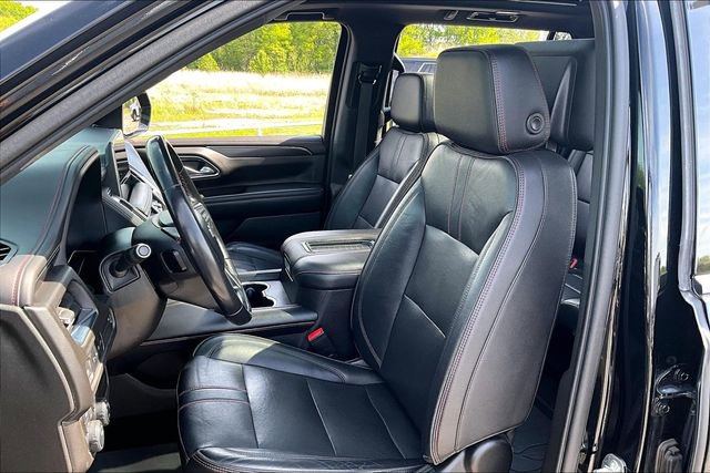 Used 2021 Chevrolet Suburban RST w/ Rear Media and Nav Package AWD/4WD image 21