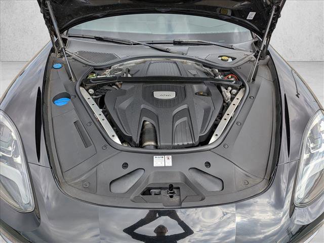 Used 2018 Porsche Panamera image 23