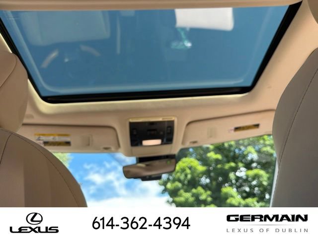 Used 2021 Lexus RX 350L Premium w/ Premium Package AWD/4WD image 19