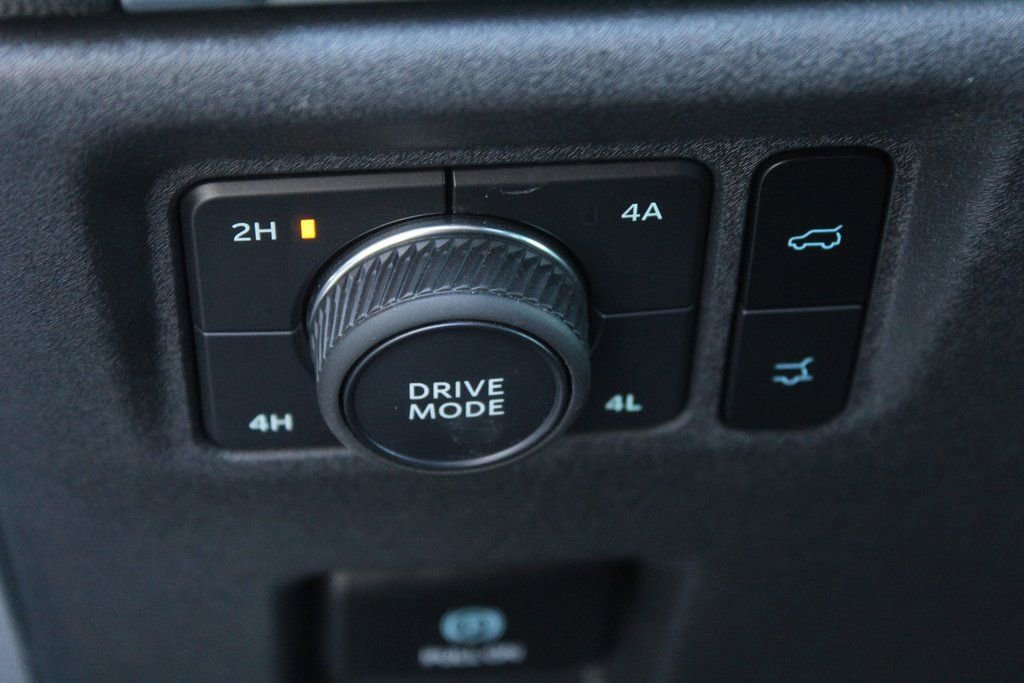 Used 2025 Ford Expedition Max Active image 34