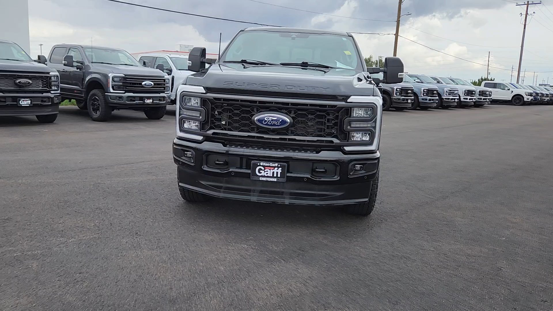 Used 2024 Ford F350 Lariat w/ Lariat Ultimate Package AWD/4WD image 4