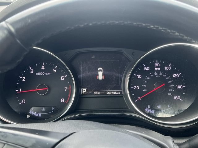 Used 2016 Kia Sedona EX FWD image 42