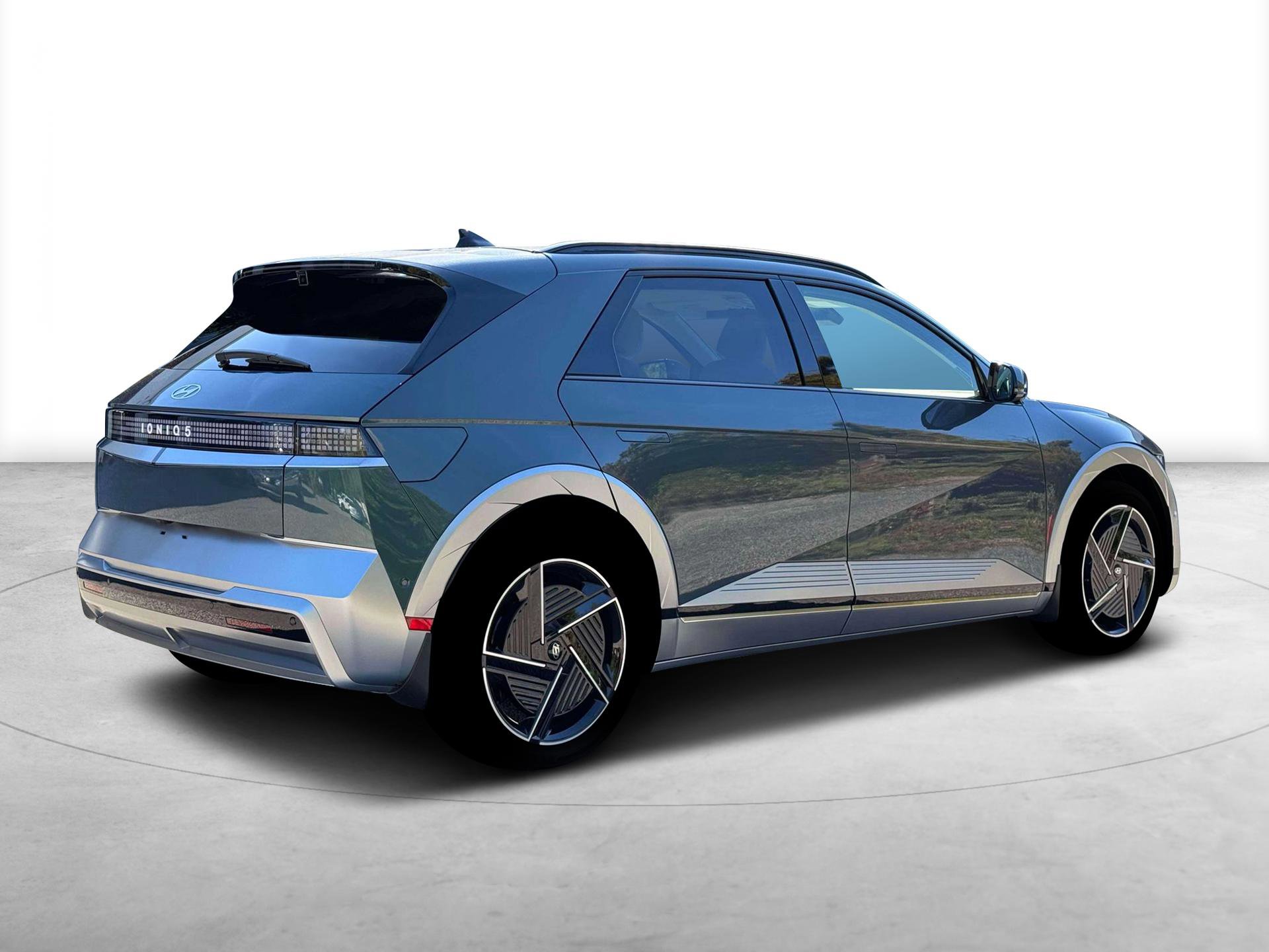 New 2026 Hyundai Ioniq 5 Limited RWD image 8