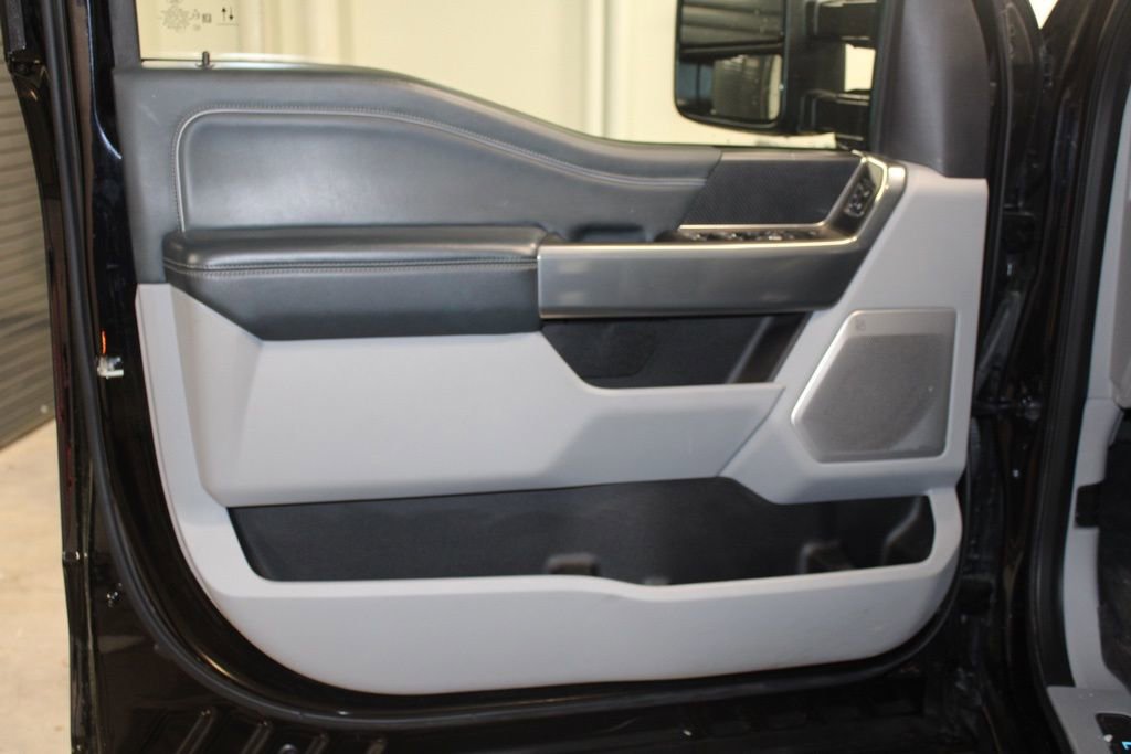 Used 2024 Ford F350 Limited w/ FX4 Off-Road Package AWD/4WD image 22