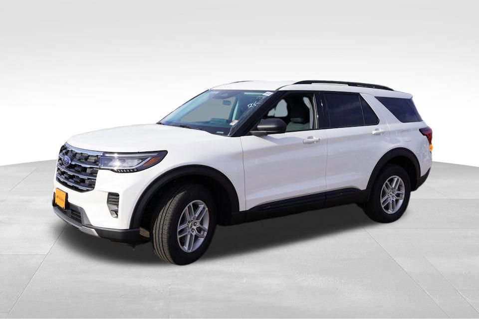 New 2026 Ford Explorer Active image 7