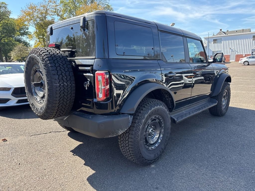 New 2025 Ford Bronco Outer Banks w/ Sasquatch Package image 3