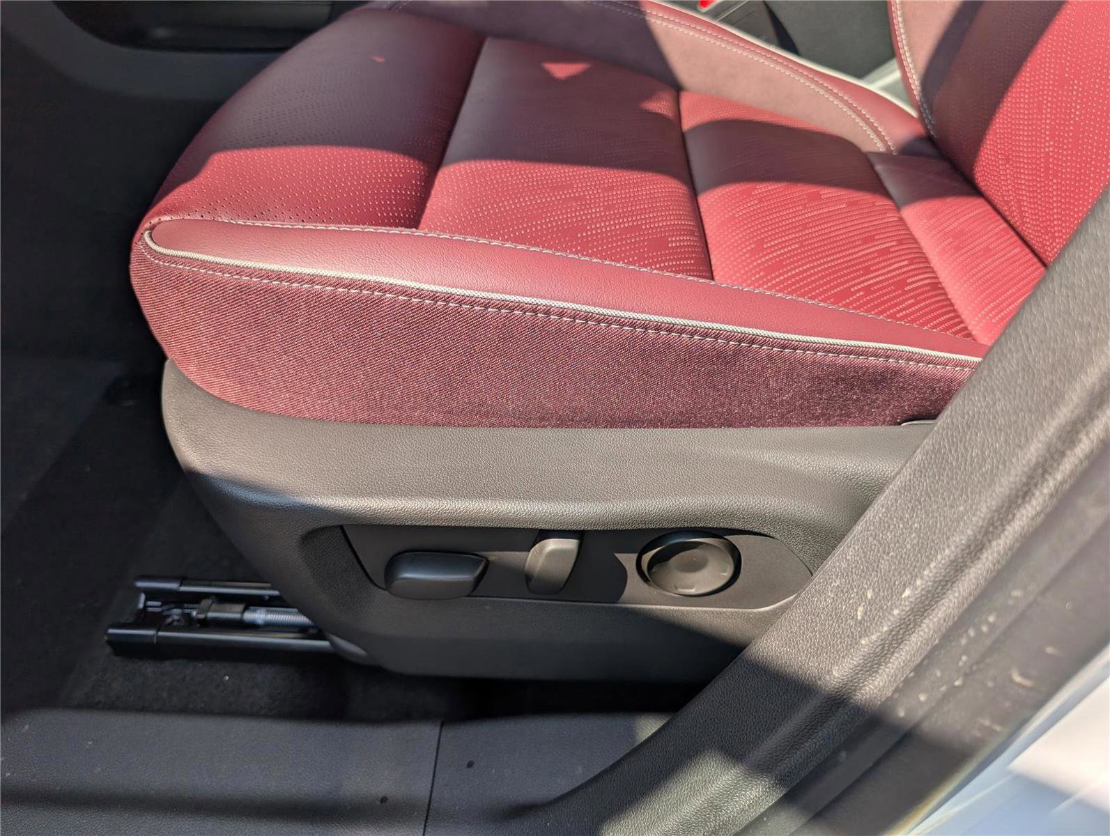 New 2026 Buick Envision Sport Touring image 20