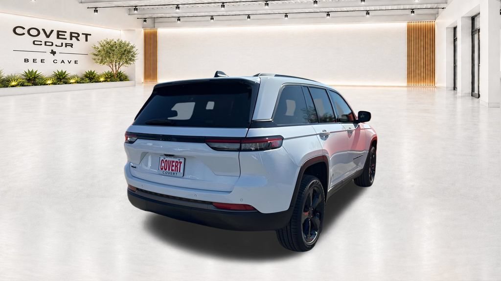 New 2026 Jeep Grand Cherokee Limited w/ Limited Altitude Package AWD/4WD image 11