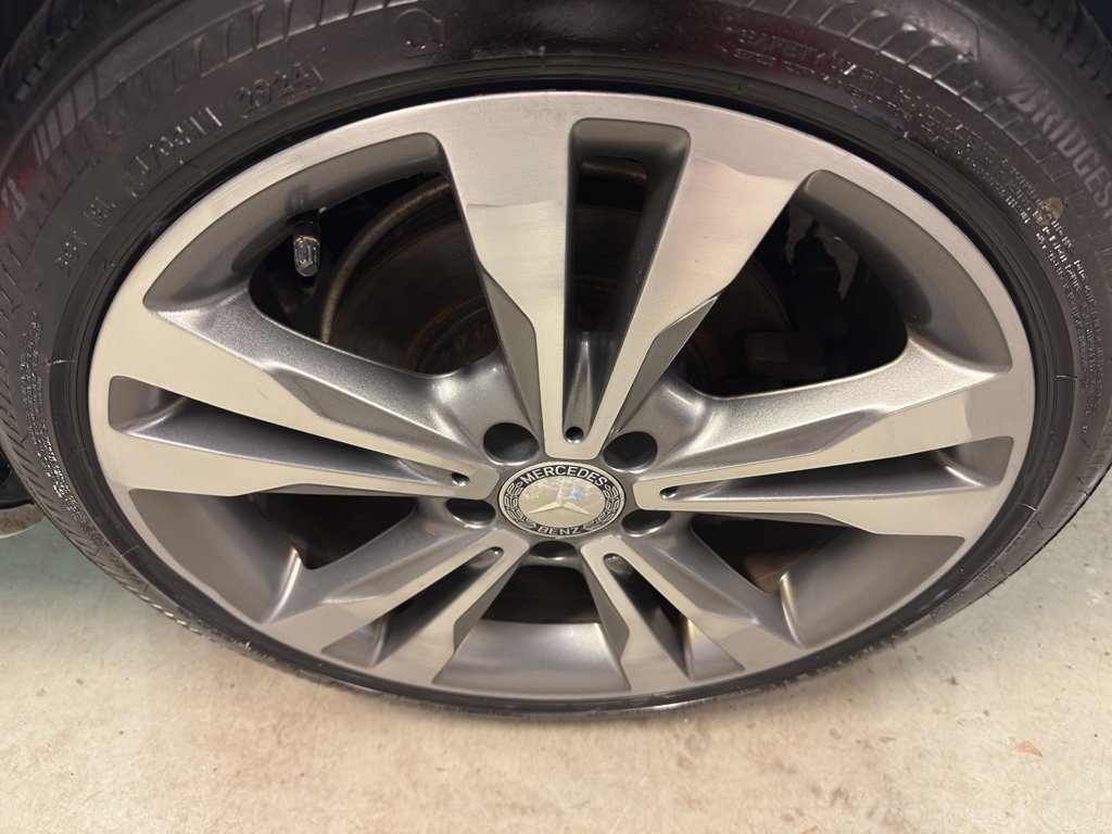 Used 2015 Mercedes-Benz C 300 4MATIC Sedan image 33