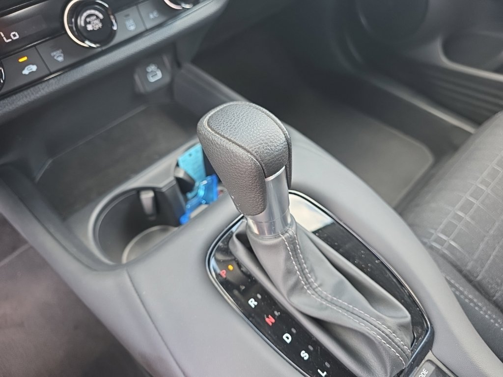 Used 2024 Honda HR-V LX image 22
