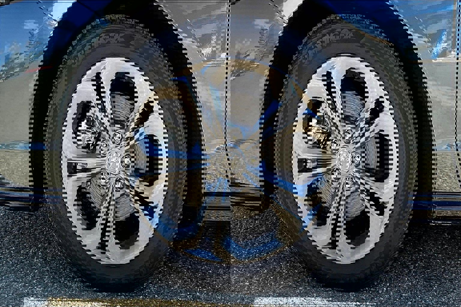 Used 2023 Honda Accord EX-L image 8