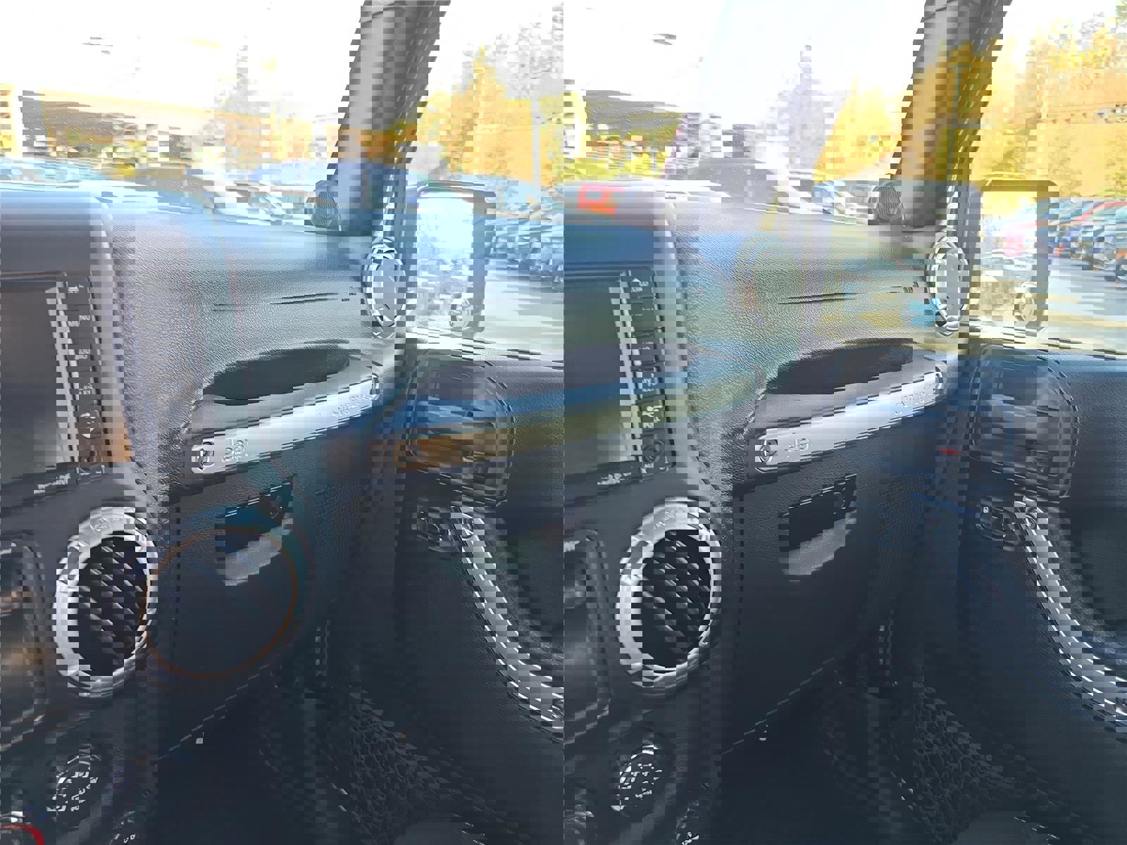 Used 2014 Jeep Wrangler Sahara image 19