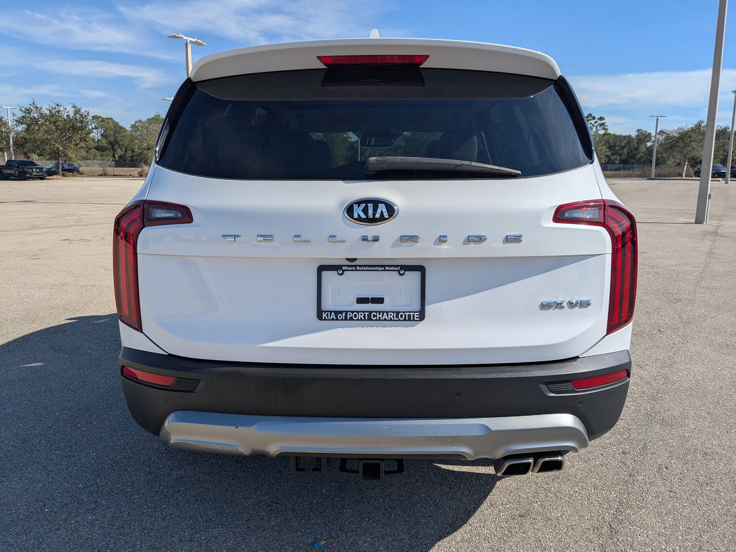 Certified 2021 Kia Telluride SX w/ Towing Package image 6
