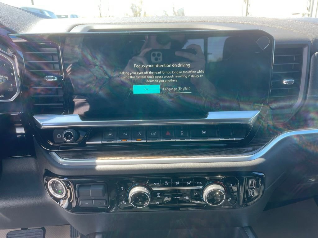 New 2026 Chevrolet Silverado 1500 RST AWD/4WD image 17