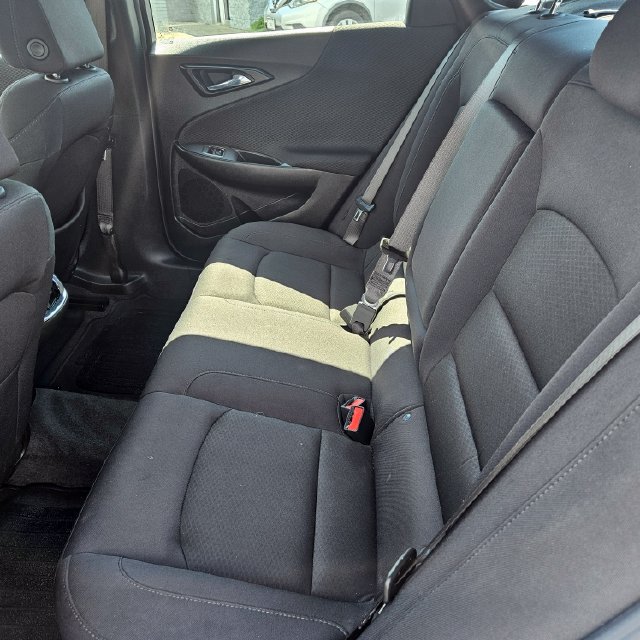 Used 2024 Chevrolet Malibu LT FWD image 17
