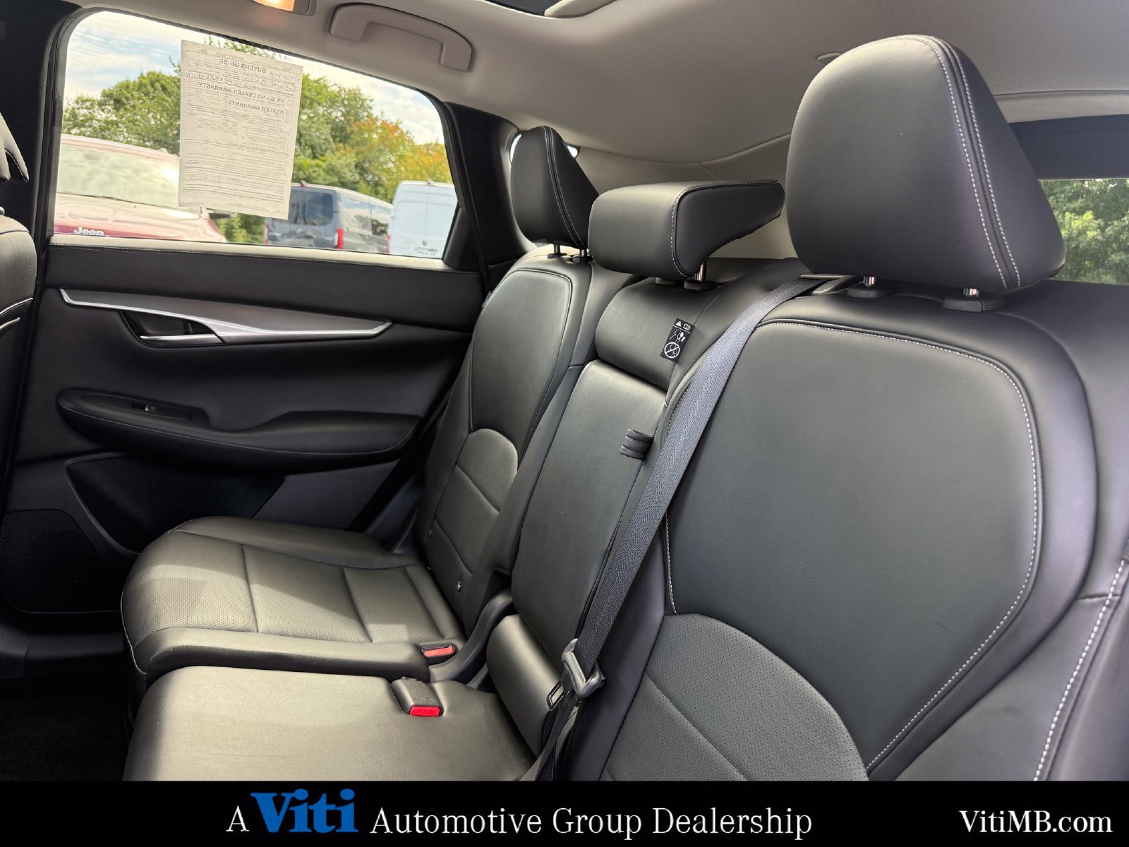 Used 2022 INFINITI QX50 Luxe AWD/4WD image 22