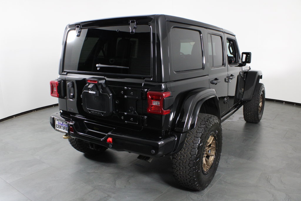 Used 2024 Jeep Wrangler Unlimited Rubicon 392 AWD/4WD image 3