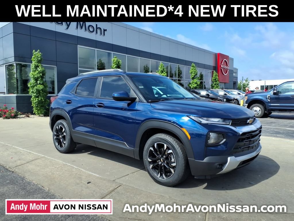 Used 2022 Chevrolet TrailBlazer LT FWD image 1