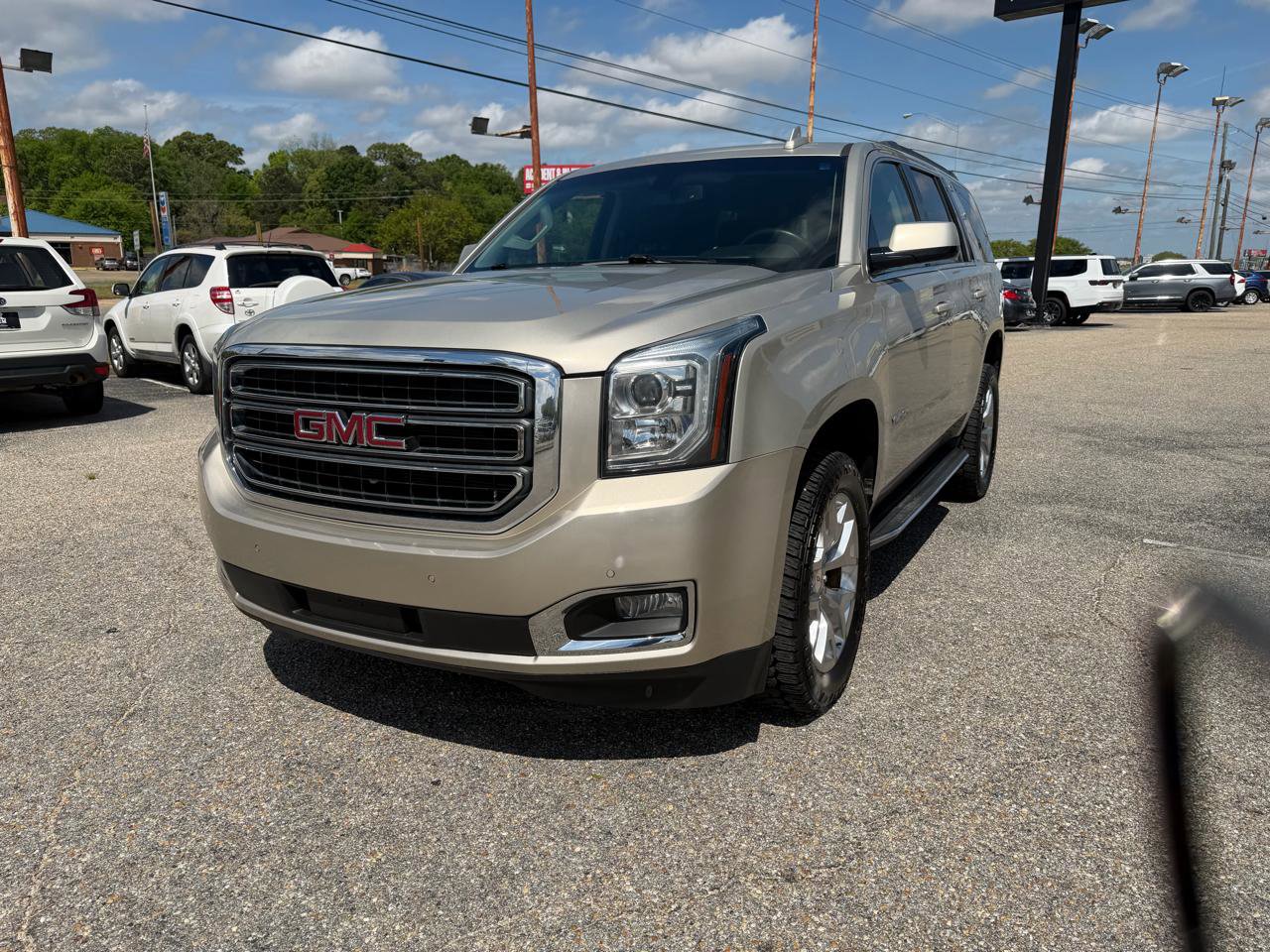 Used 2017 GMC Yukon SLE w/ SLE Value Package image 9