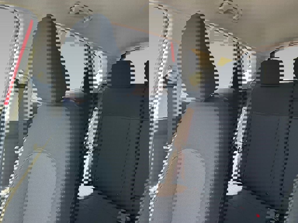 New 2025 Hyundai Kona SEL image 4