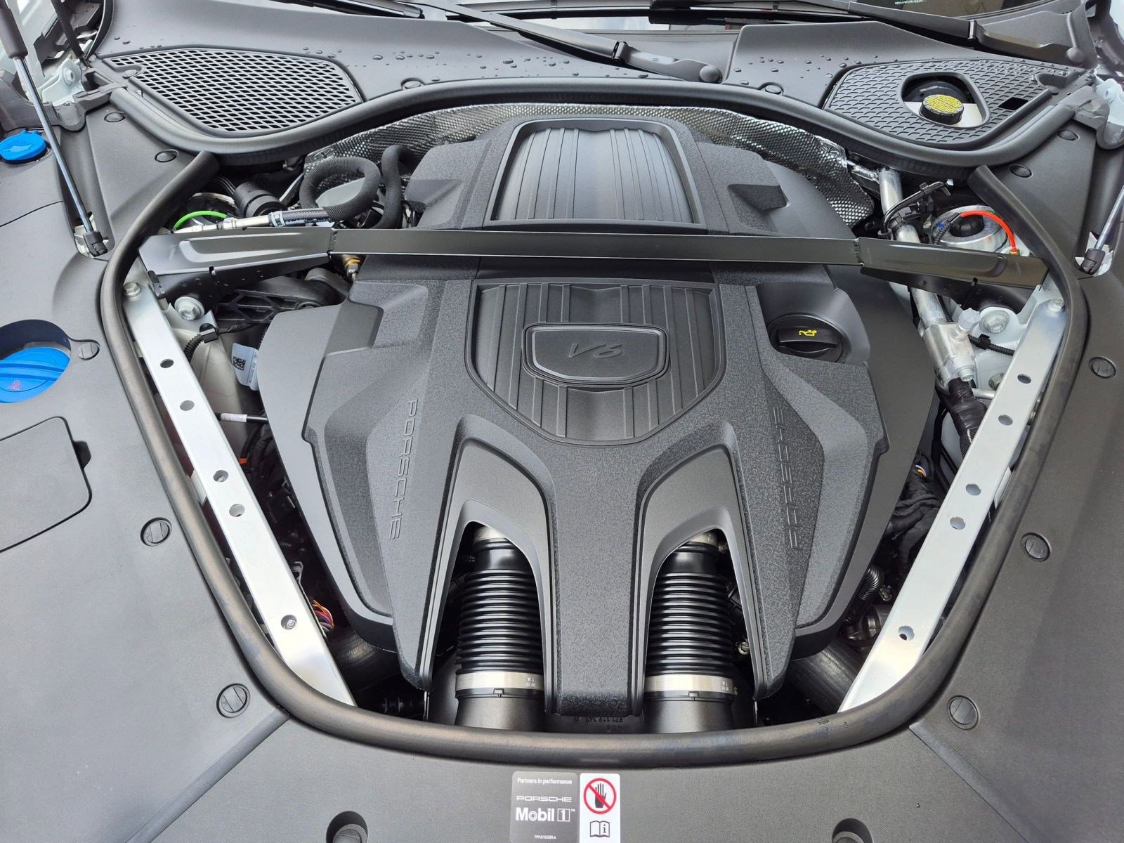 New 2026 Porsche Panamera image 26