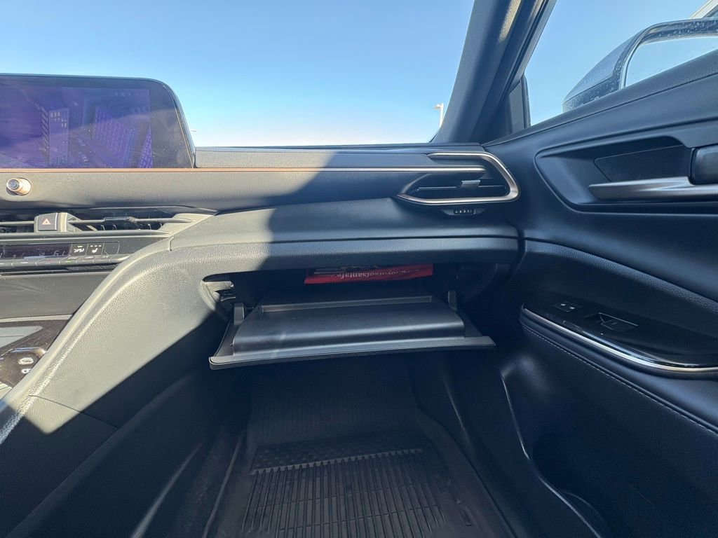 Certified 2024 Toyota Crown XLE AWD/4WD image 23