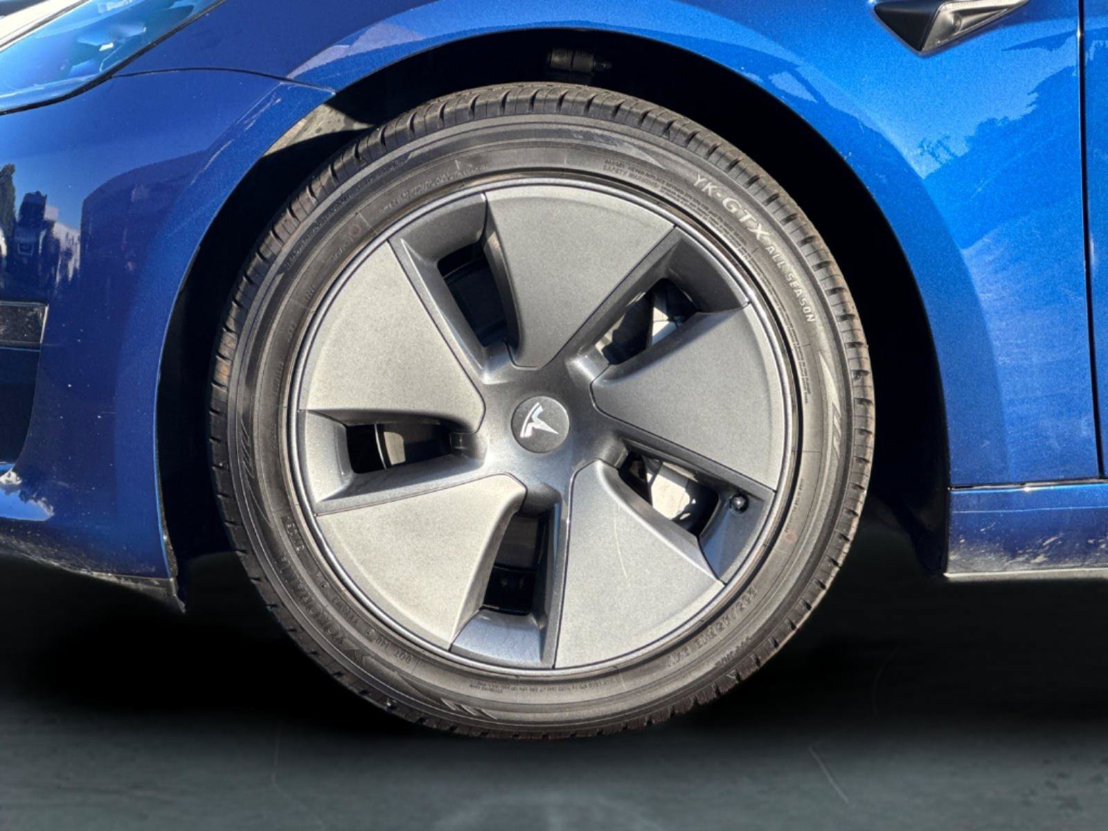 Used 2023 Tesla Model 3 Standard Range RWD image 24