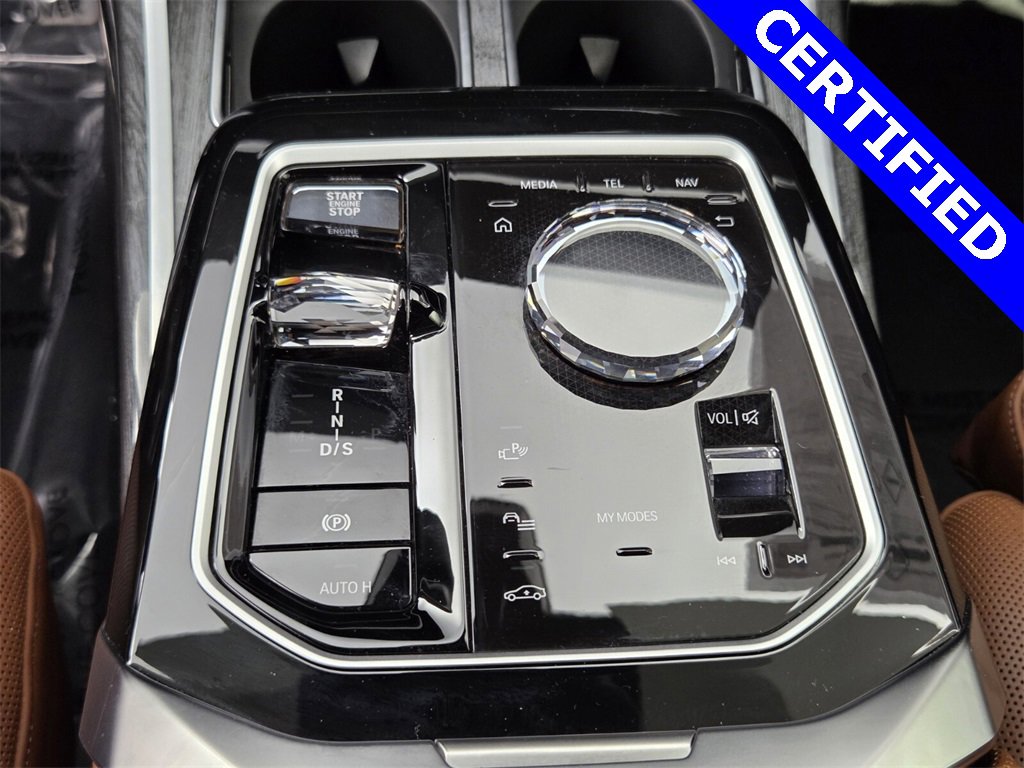 Used 2024 BMW 760i xDrive w/ Executive Package image 16