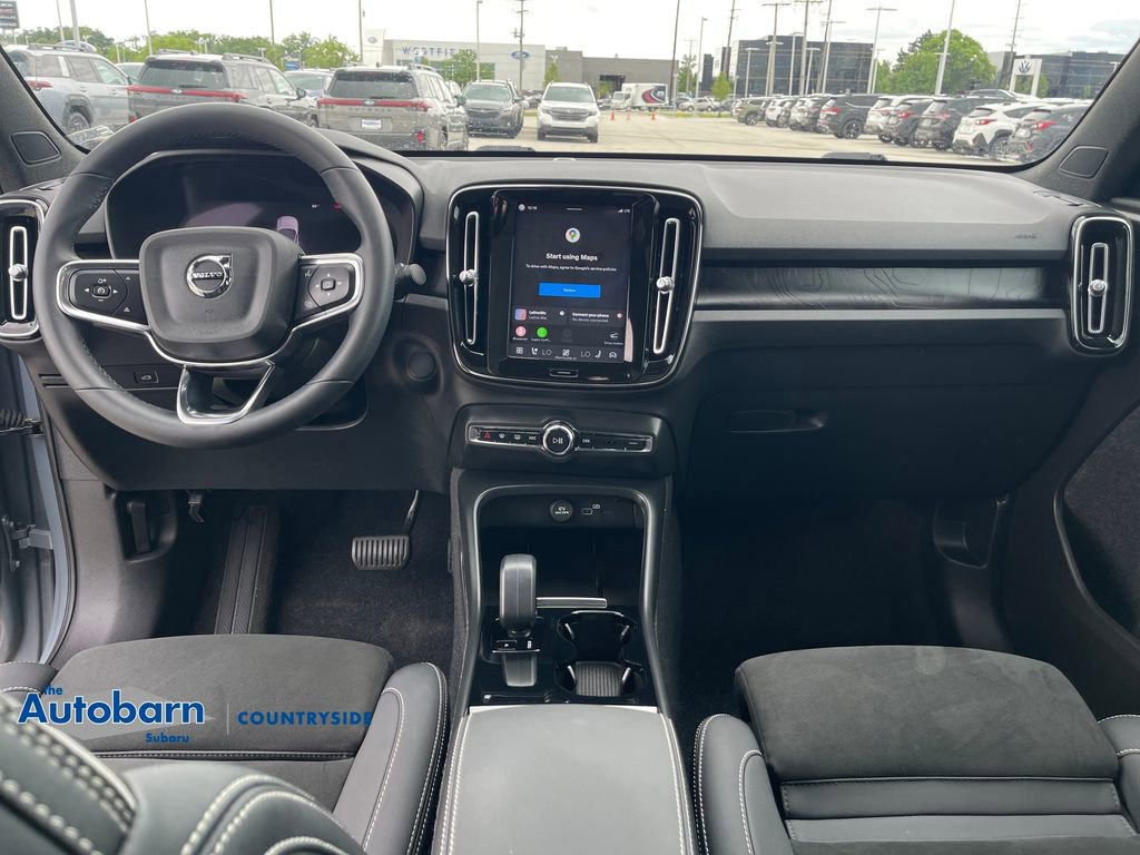 Used 2023 Volvo C40 P8 Recharge Plus AWD/4WD image 12