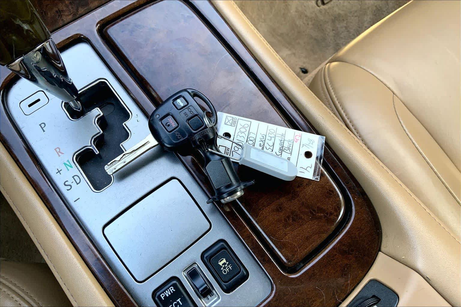 Used 2007 Lexus SC 430 Convertible RWD image 14