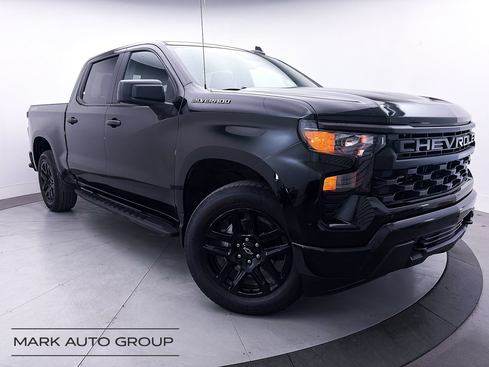 Used 2024 Chevrolet Silverado 1500 Custom