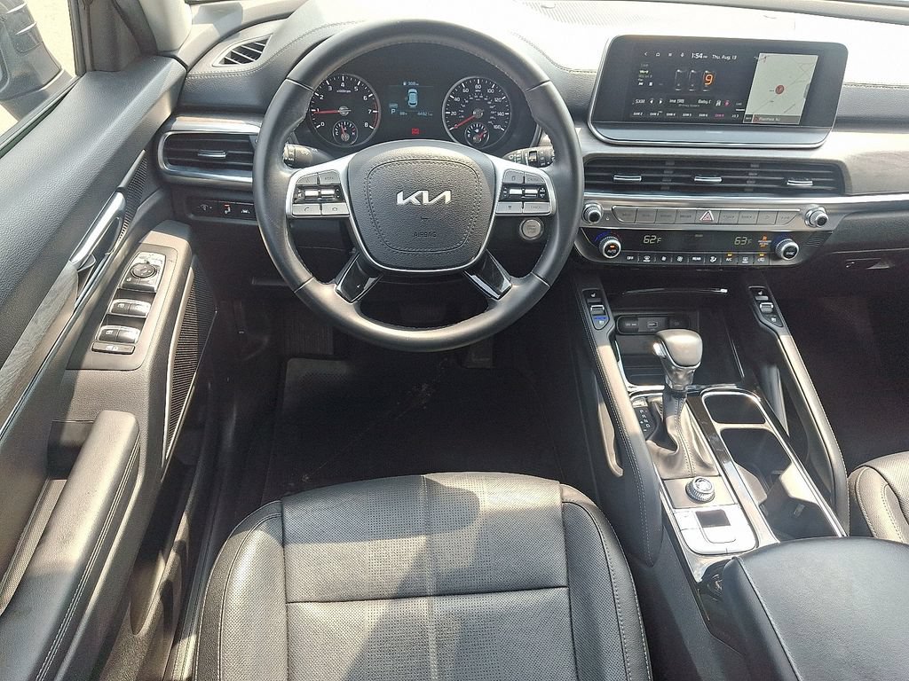 Used 2022 Kia Telluride EX w/ EX Premium Package FWD image 12
