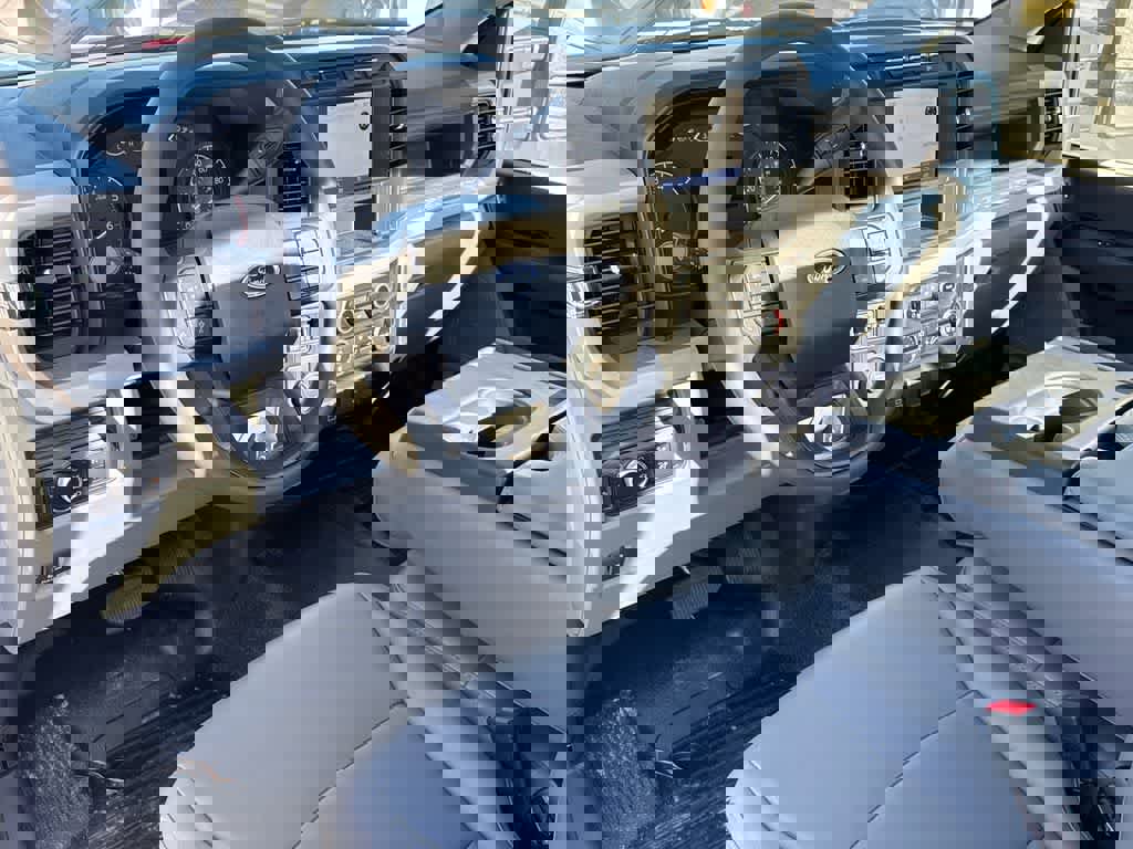 New 2023 Ford F250 XL image 15