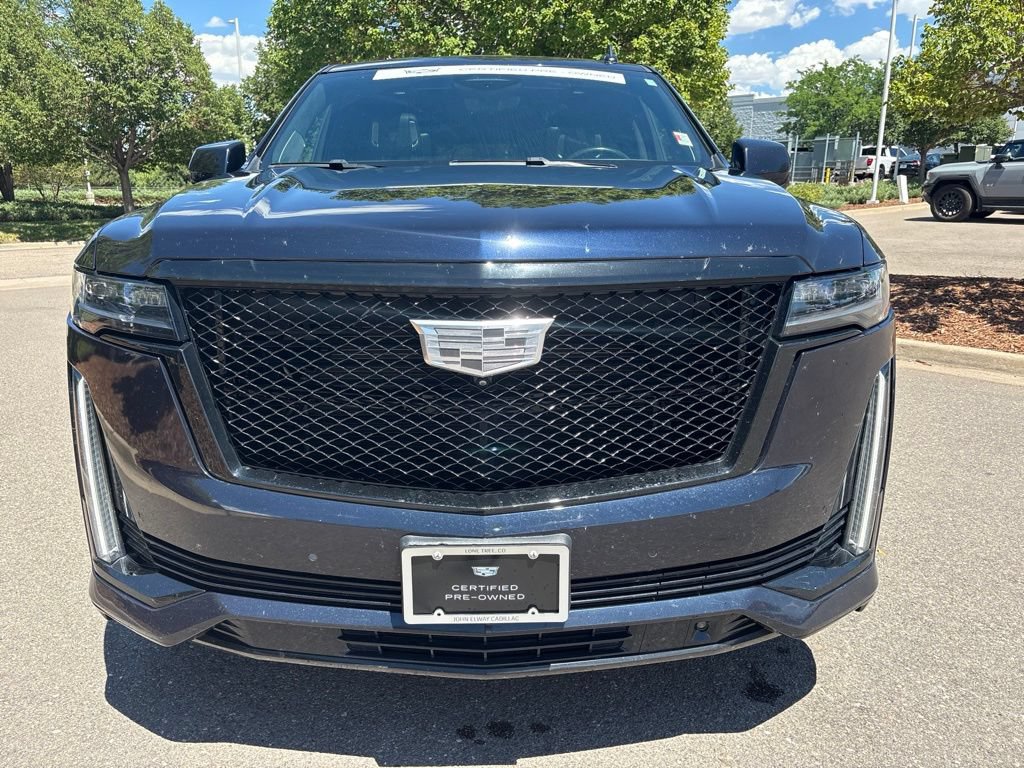 Used 2022 Cadillac Escalade ESV Sport Platinum w/ LPO, ONYX Package AWD/4WD image 8