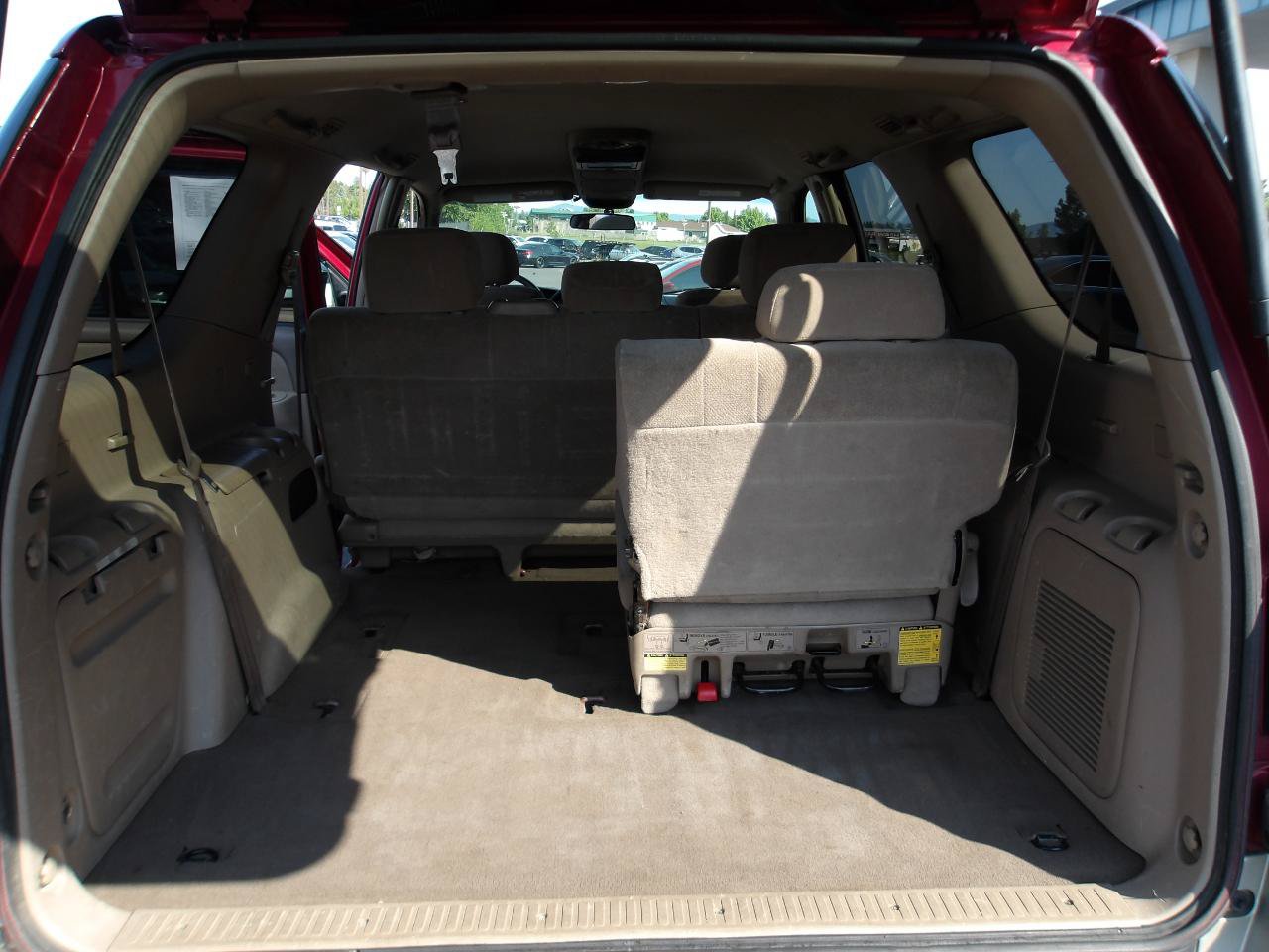 Used 2001 Toyota Sequoia SR5 AWD/4WD image 13