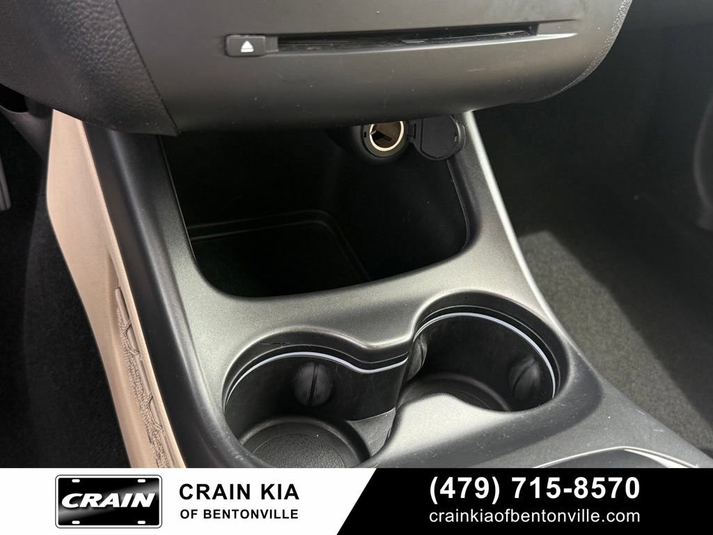 Used 2015 Dodge Journey American Value Package w/ Flexible Seating Group FWD image 17